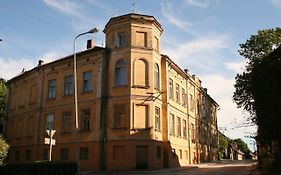 Vintage Rooms
